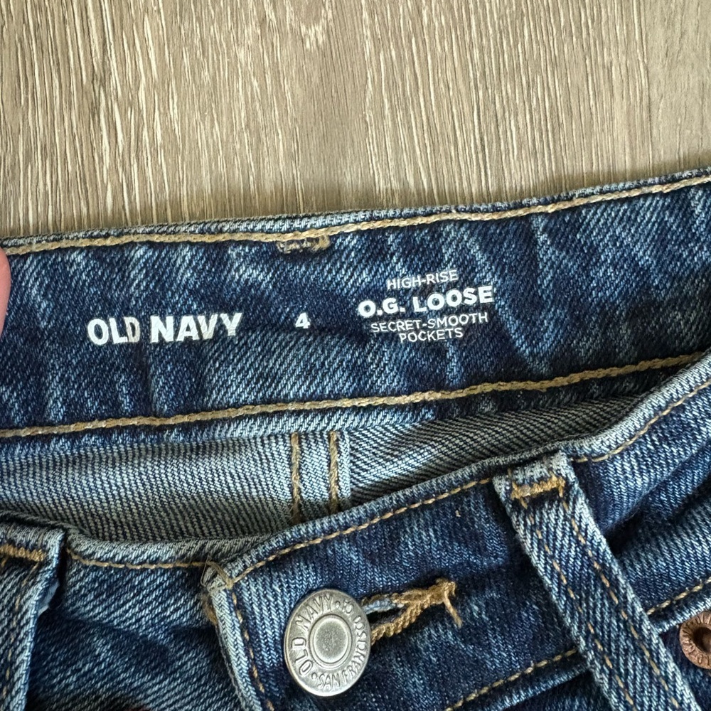 Old Navy OG Loose Jeans - Picture 2 of 2